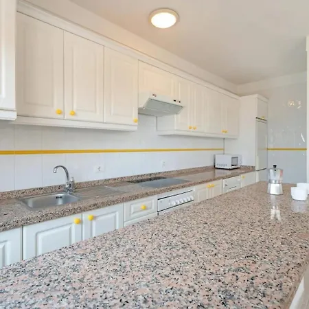 2 Urban Pulse: 80 M² De Vida Apartmán